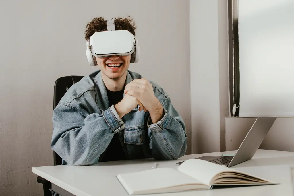 Reemplazará la realidad virtual al onboarding clásico? 5 ventajas y limitaciones Reemplazará la realidad virtual al onboarding clásico? 5 ventajas y limitaciones
