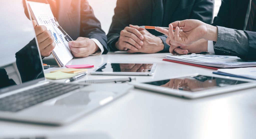 Automatizando el Ingreso de Datos con Tecnología CRM Avanzada