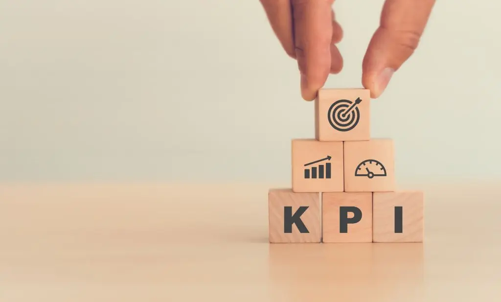 La Importancia de los KPIs en el Éxito de Ventas