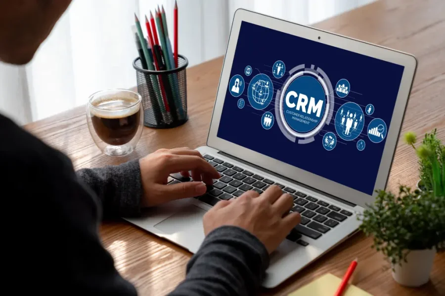 Las 10 características clave en un CRM moderno