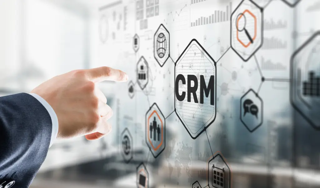 7 Funciones de tu CRM que transformarán la colaboración entre equipos 7 Funciones de tu CRM que transformarán la colaboración entre equipos