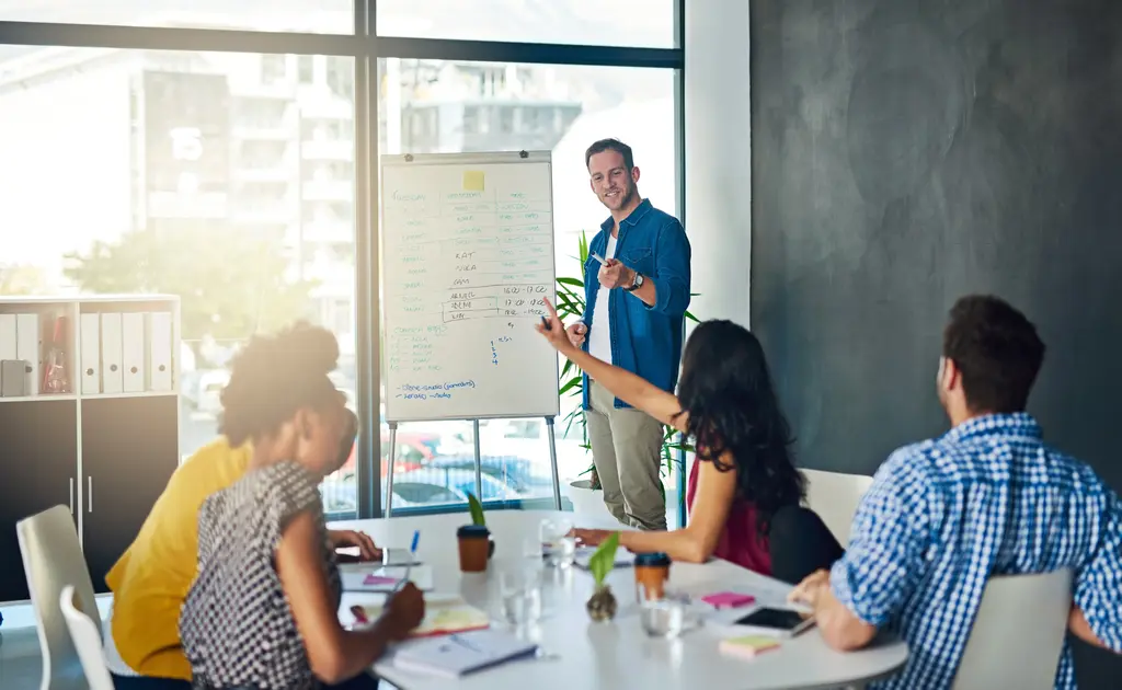 Cómo Crear Paneles que el Equipo Sí Consulta Cómo Crear Paneles que el Equipo Sí Consulta