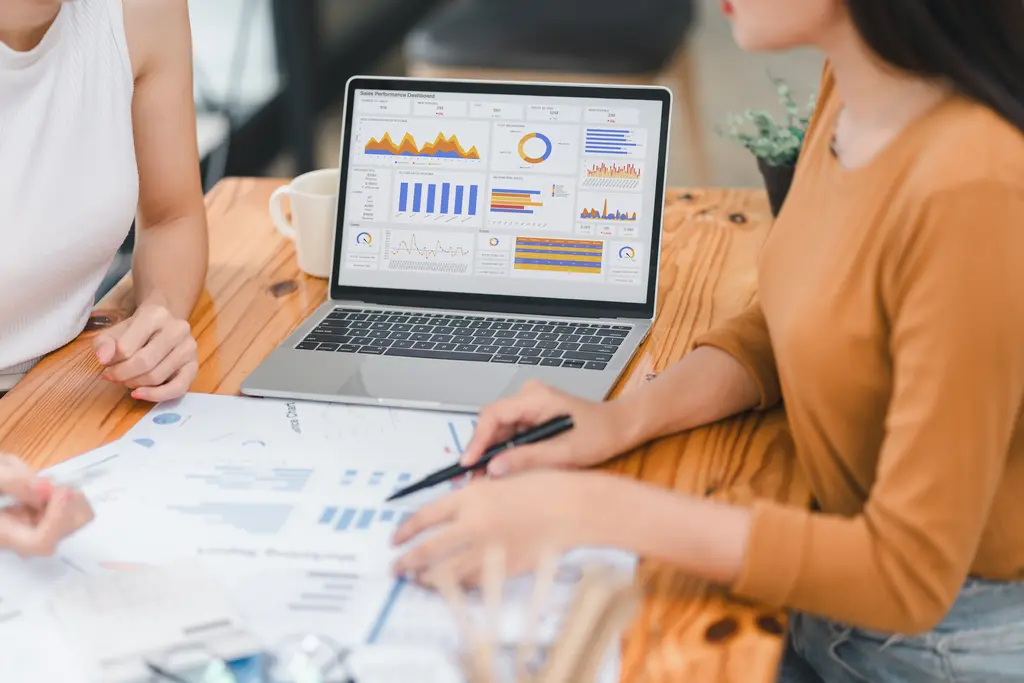 La guía definitiva para elegir la mejor herramienta CRM para tu empresa