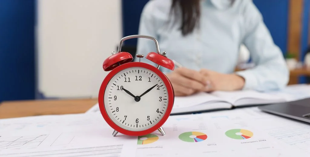 Calendario de trabajo: 12 funcionalidades esenciales para lograr el éxito en la colaboración