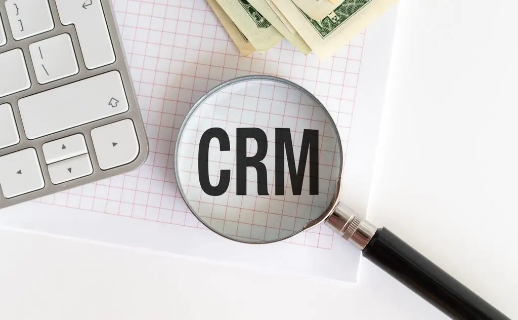 CRM para un seguimiento más eficiente de clientes potenciales