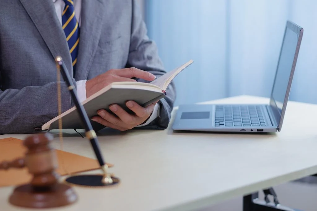 5 funcionalidades CRM específicas para despachos de abogados y juristas