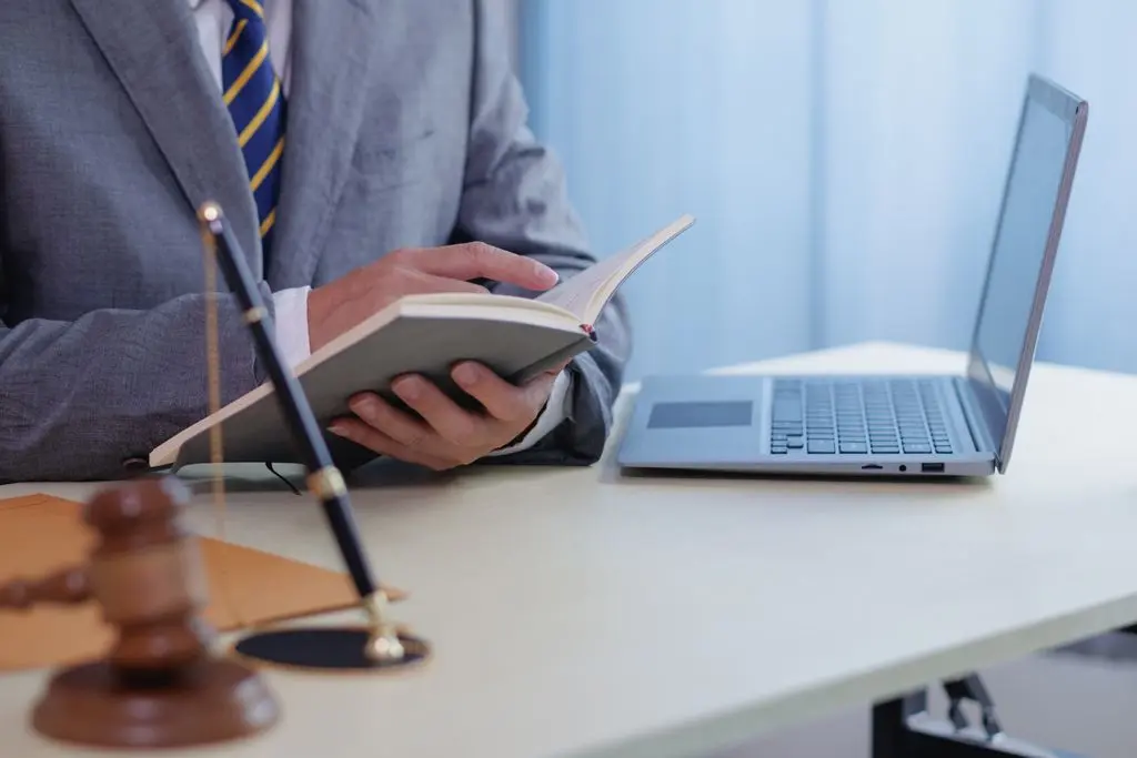 5 funcionalidades CRM específicas para despachos de abogados y juristas