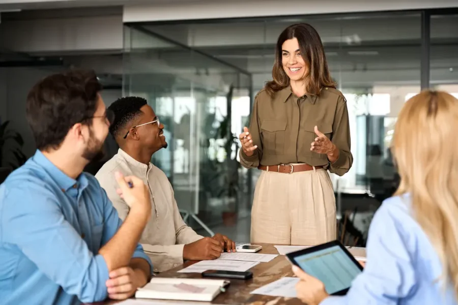 15 frases motivacionales de ventas para impulsar la energía de tu equipo