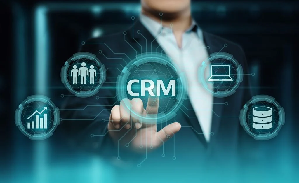 Los 5 principales CRM con inteligencia artificial